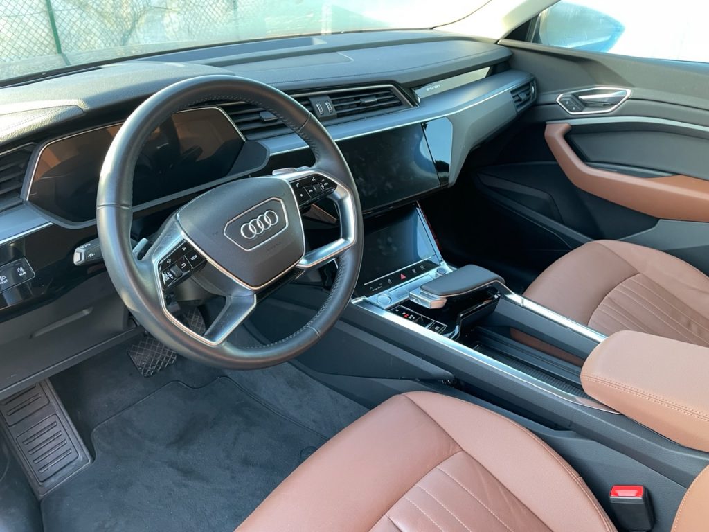Audi E-tron 55  (95kWh/408pk) 21’ / BTW