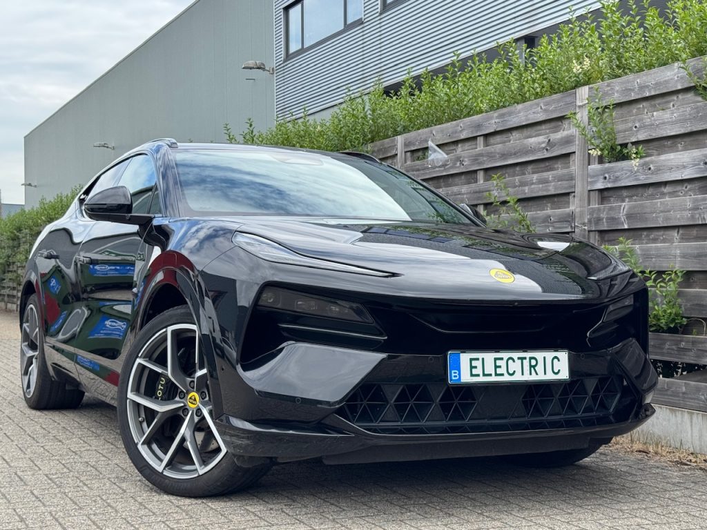 ⚡ Lotus Eletre S 612HP Active spoiler * softclose* BTW