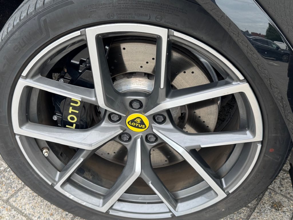 ⚡ Lotus Eletre S 612HP Active spoiler * softclose* BTW