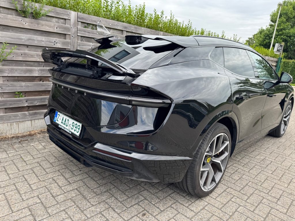 ⚡ Lotus Eletre S 612HP Active spoiler * softclose* BTW