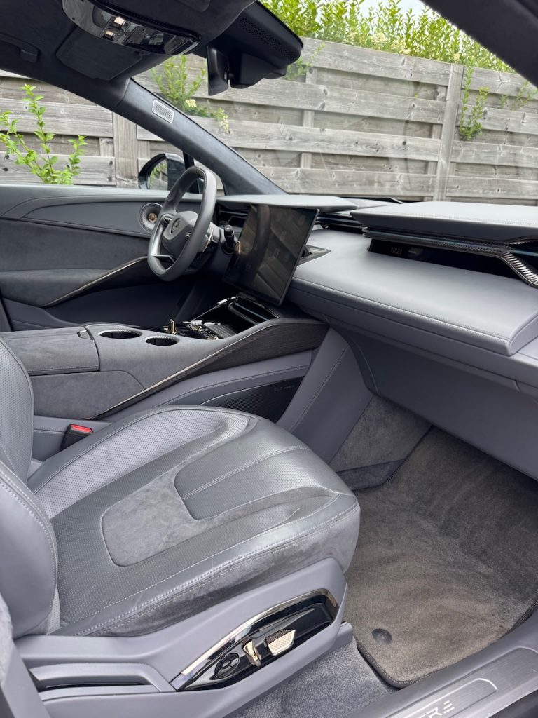 ⚡ Lotus Eletre S 612HP Active spoiler * softclose* BTW
